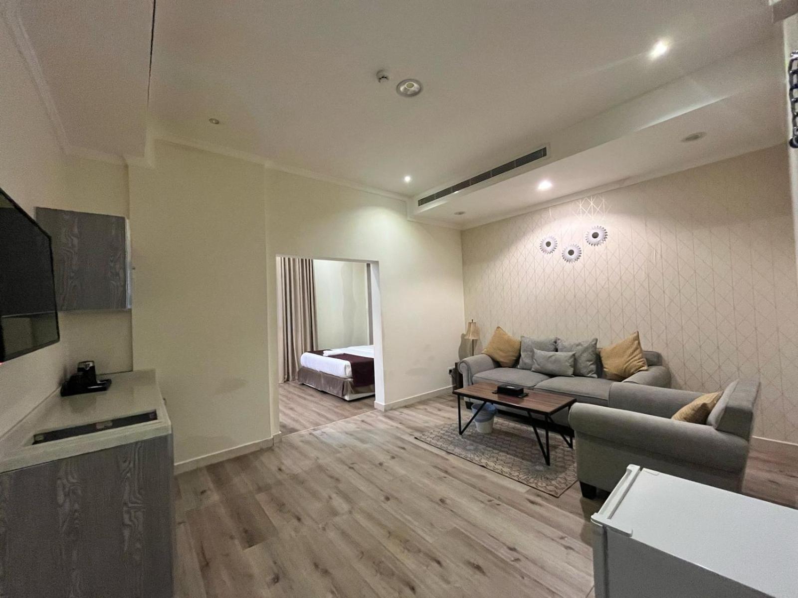 هوليداي بلس قرطبة - Qurtubah Aparthotel 3*