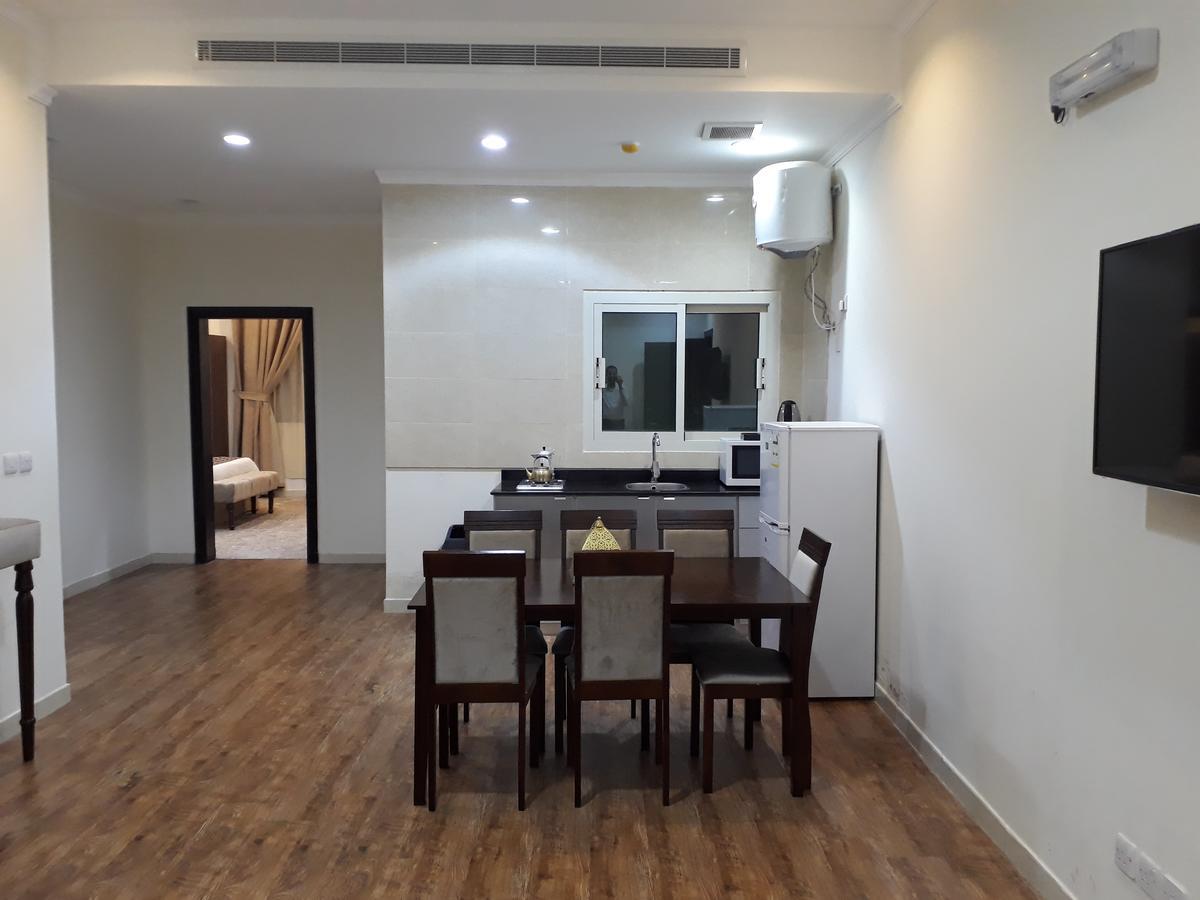 Aparthotel هوليداي بلس قرطبة - Qurtubah 3*